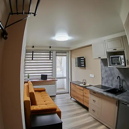 Cozy Visit, Studio4 With Balcony, 24h Self Chek-in, On The First Floor *